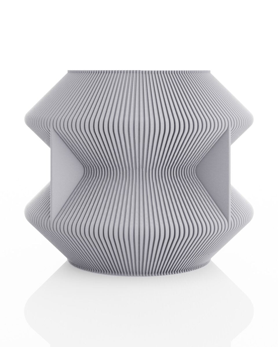 Uoola Vase