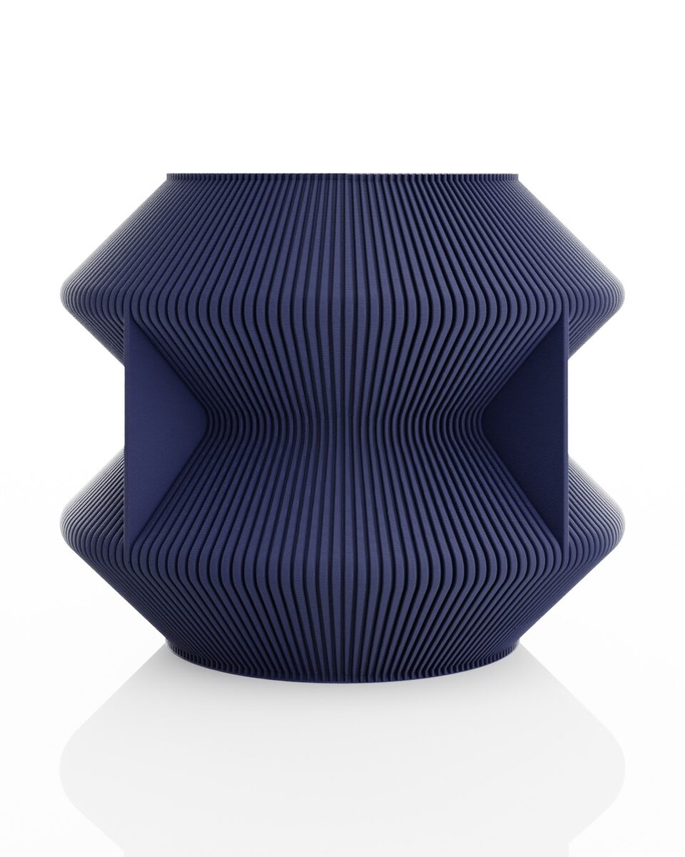 Uoola Vase