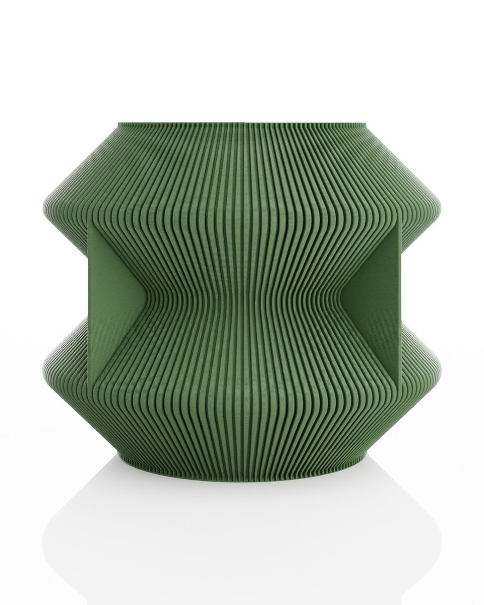 Uoola Vase