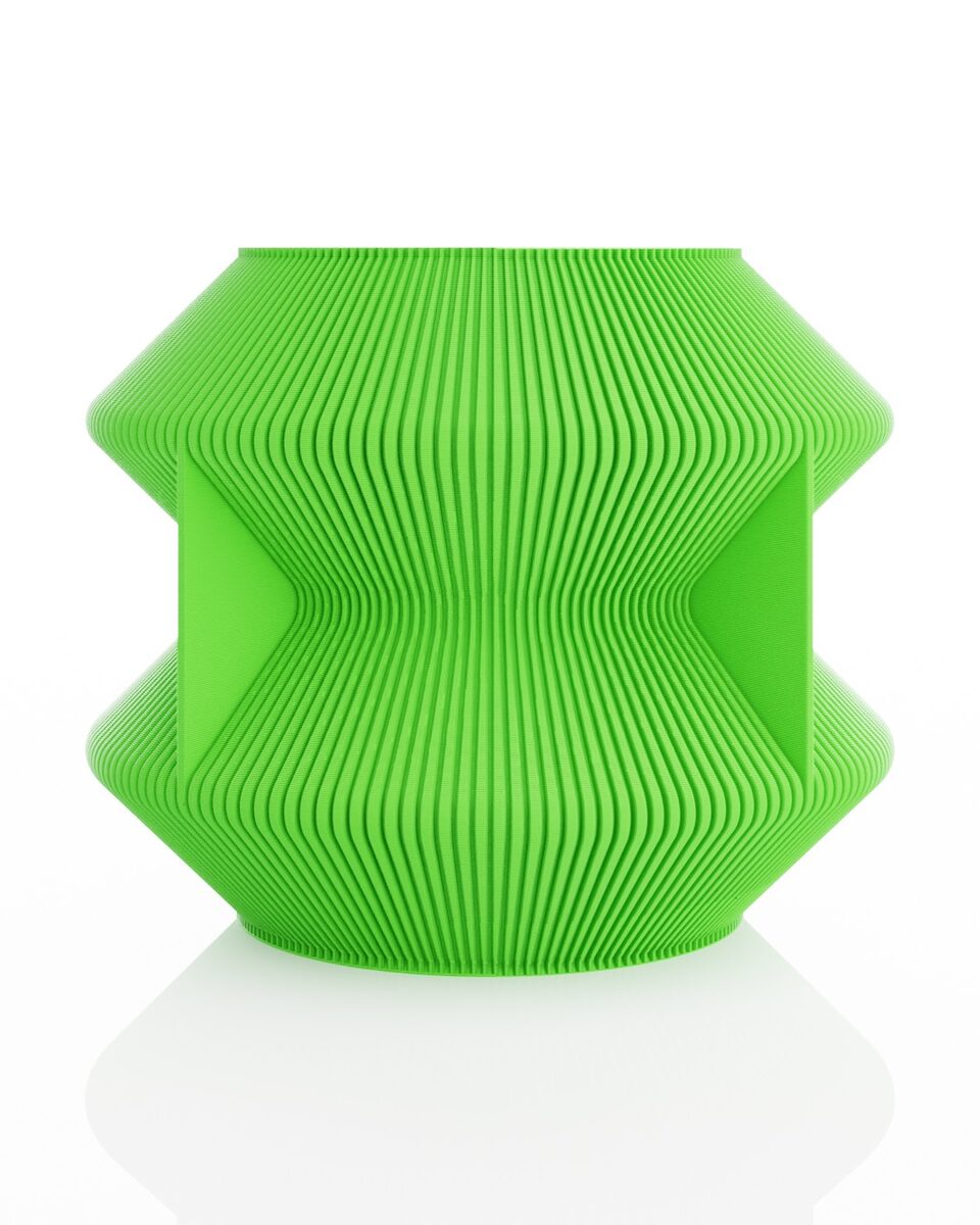 Uoola Vase