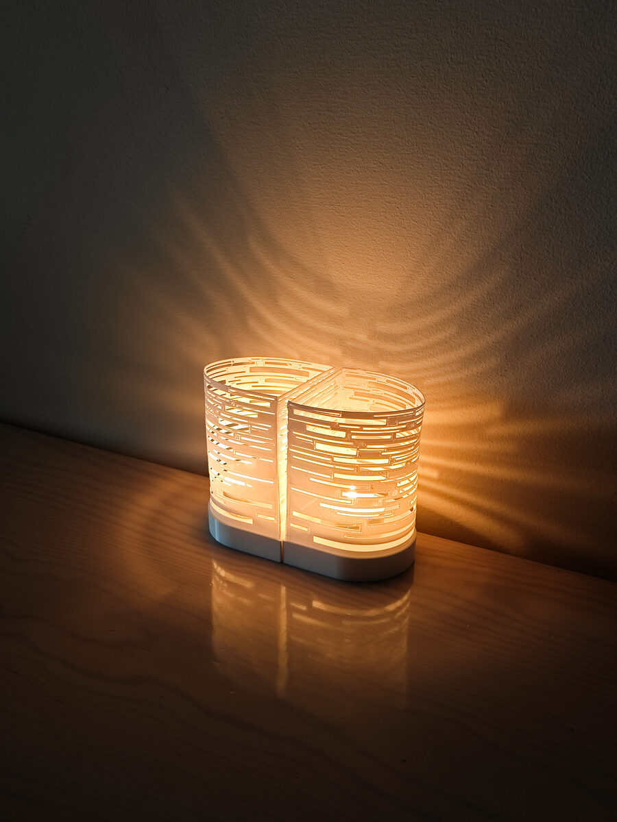 Pergamino Candle