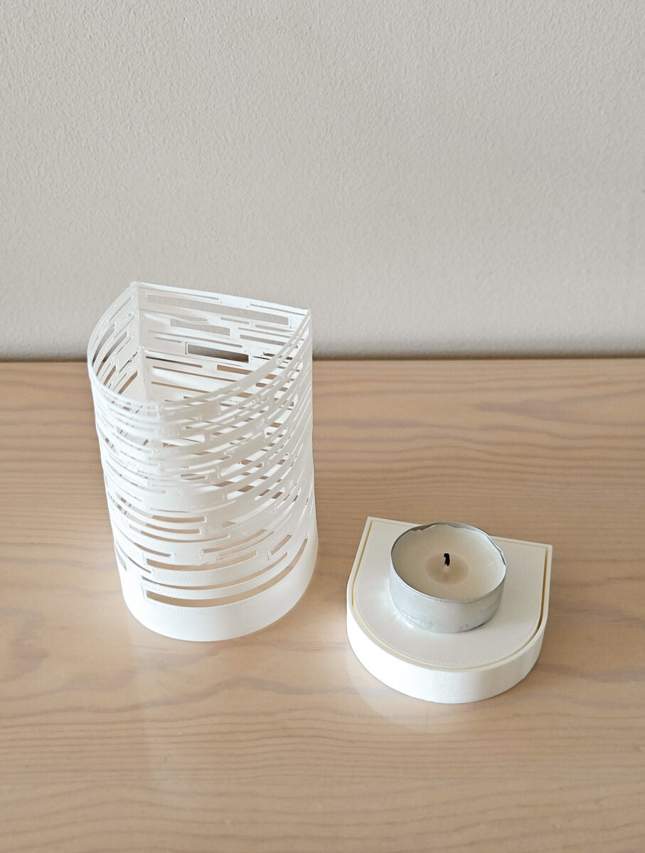 Pergamino Candle