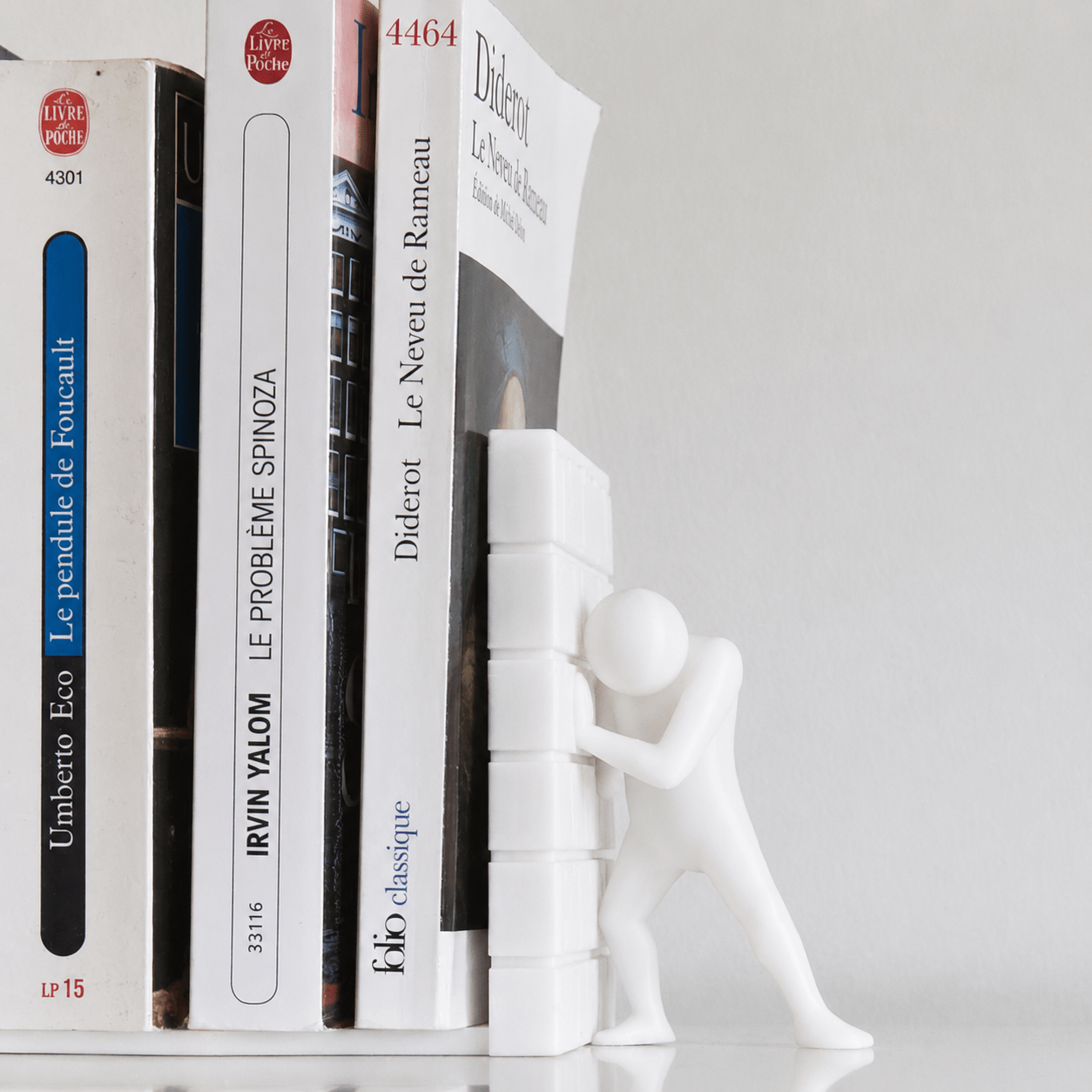 Pushing Figure Bookend - OzFDM