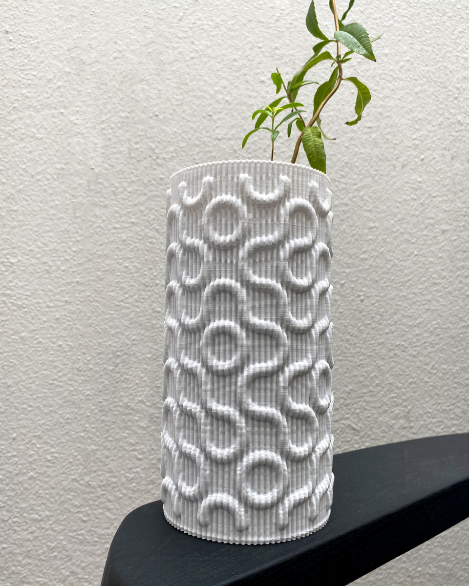 Seamless Adaptive Lampshade