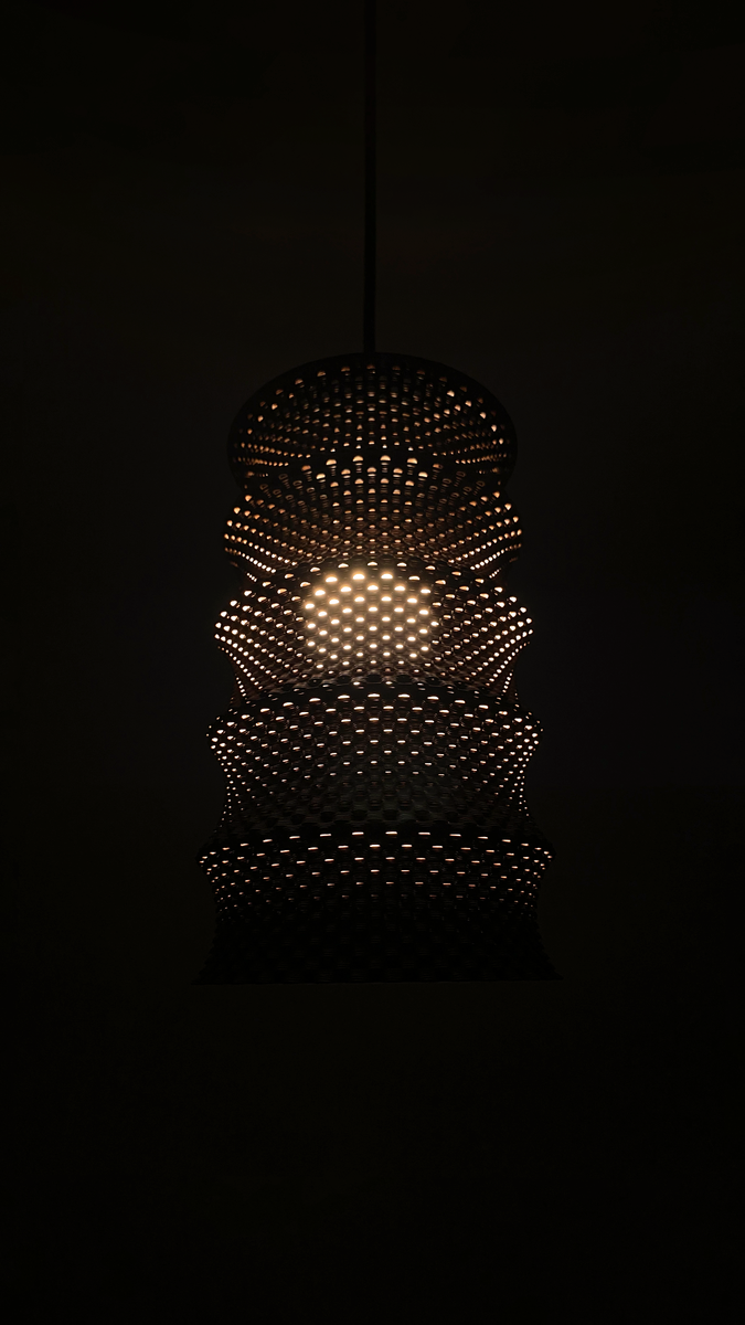 Leo Adaptive Lampshade