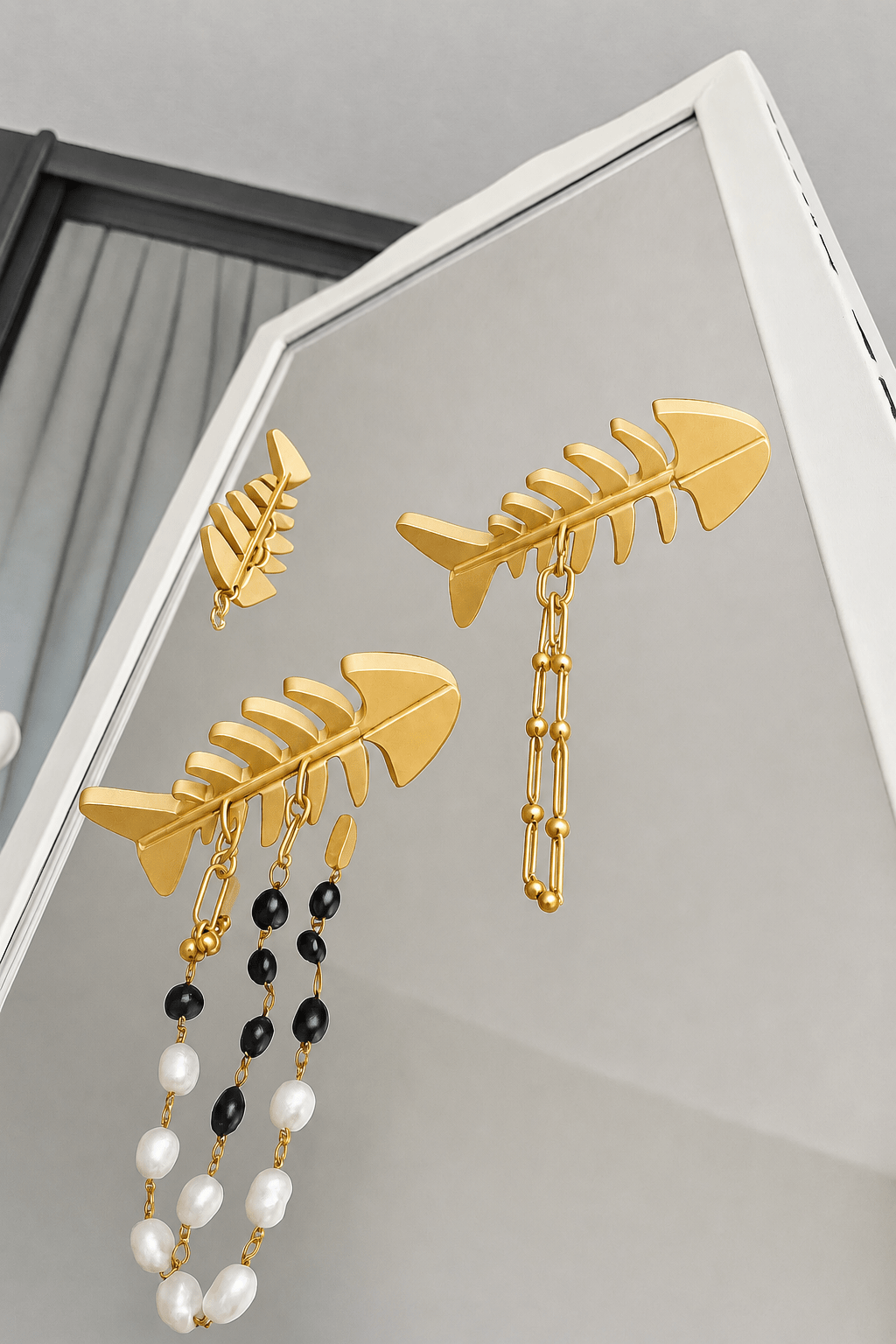 Fishbone Mirror Jewellery Hook - OzFDM