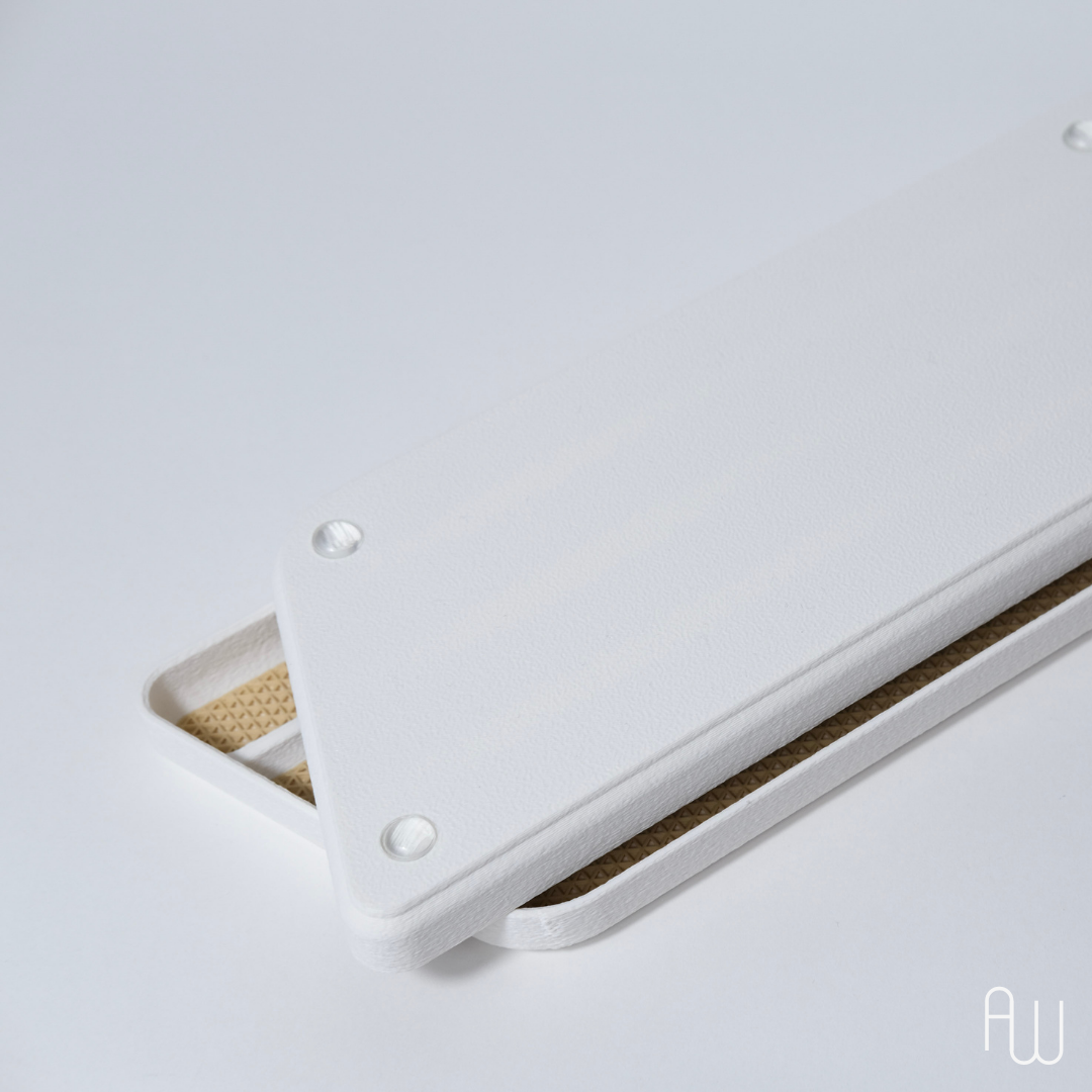 Oblique Desk Tray Collection