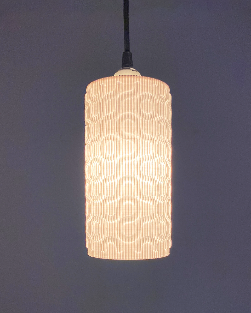 Seamless Adaptive Lampshade
