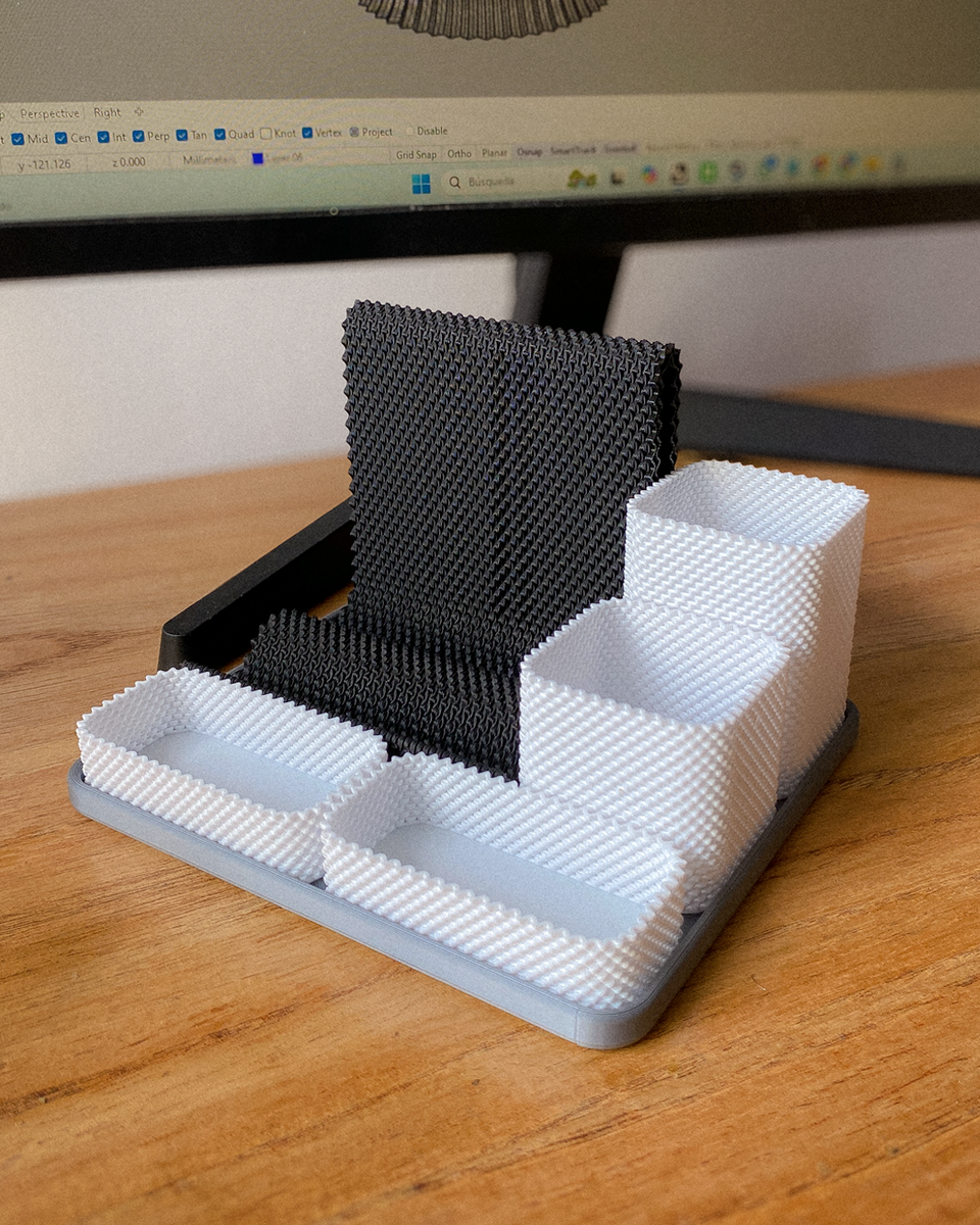 Coregrid Bundle 3 - Phone Stand