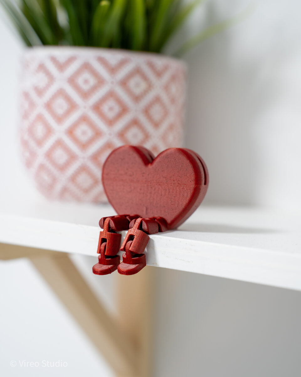 Flirty | Heart Photo & Card Display With Flexible Legs