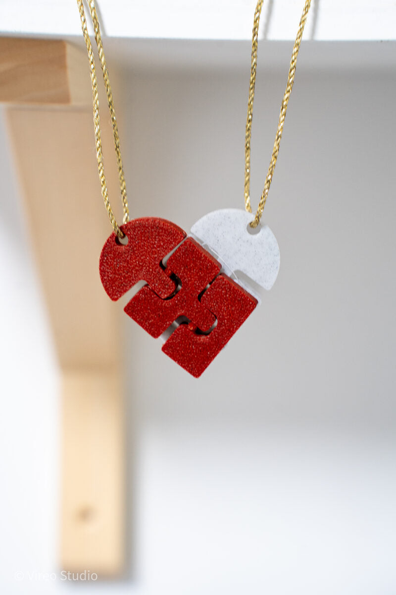 Heartlinks | Magnetic Flexi Heart Keychains For Couples