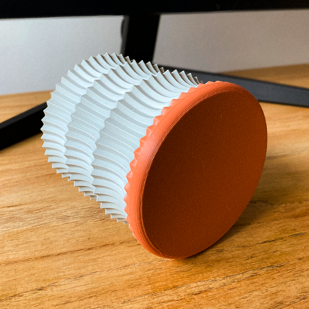 Flic Container