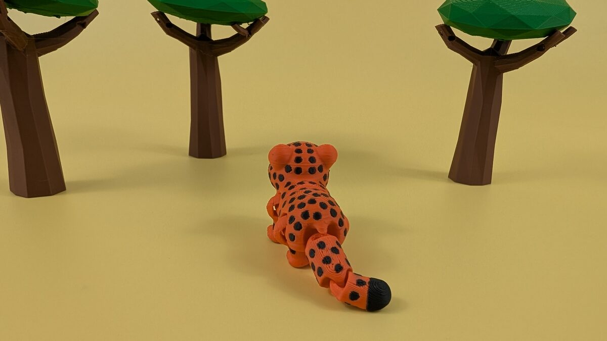 Leopard - Articulated Keychain Figure - OzFDM