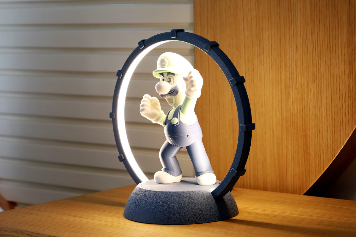 Iap Figurine Light Presenter Arc