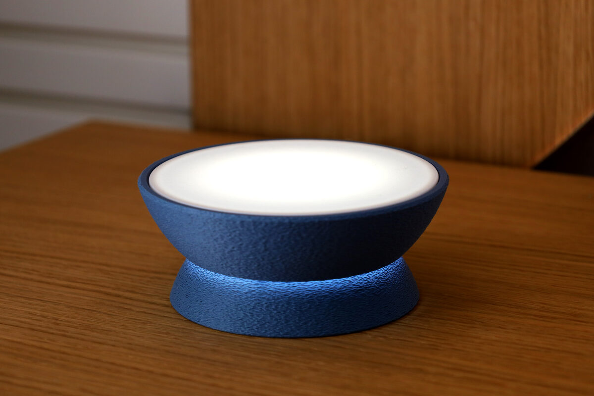 Iap Figurine Light Presenter Small