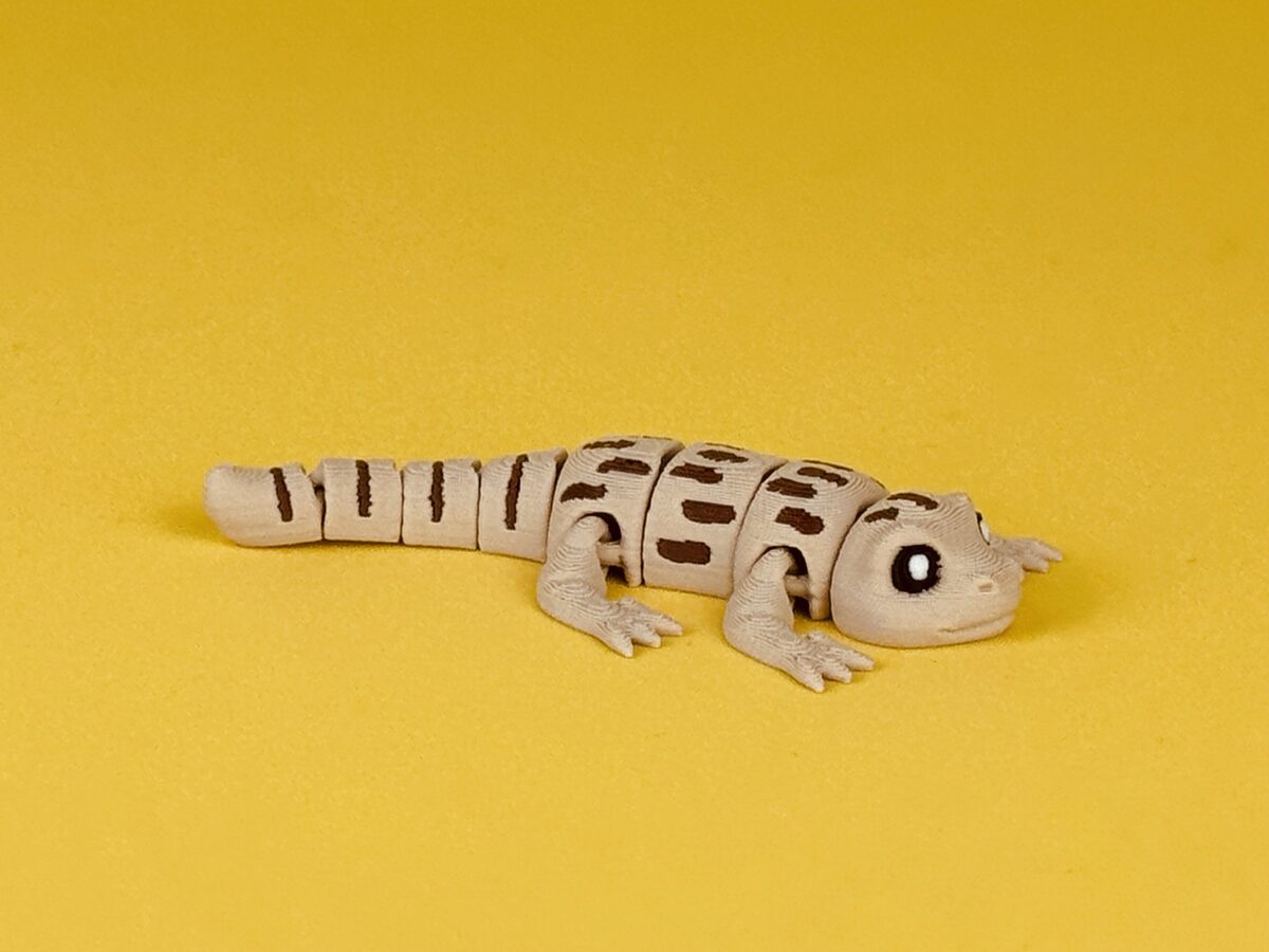 Desert Iguana - Articulated Flexi Lizard Figure | Print-in-Place | No Supports