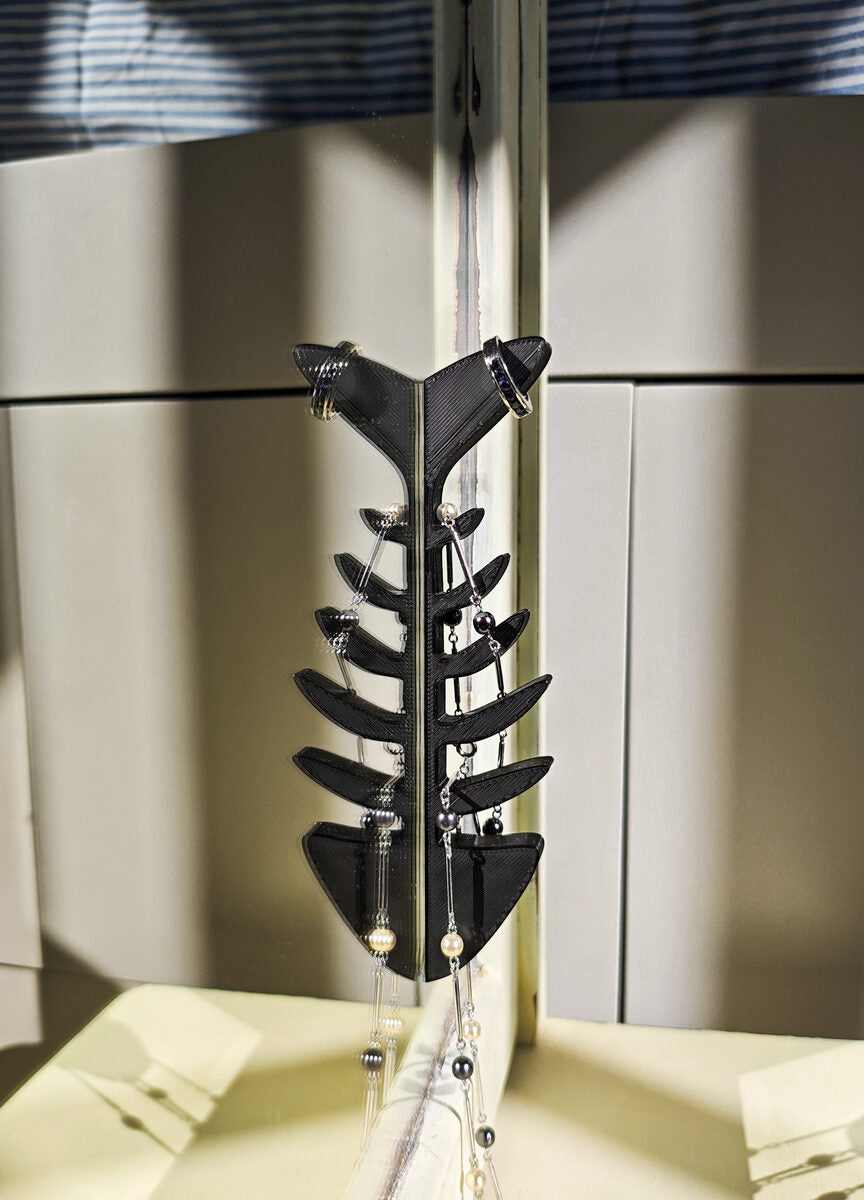 Spine Hooks