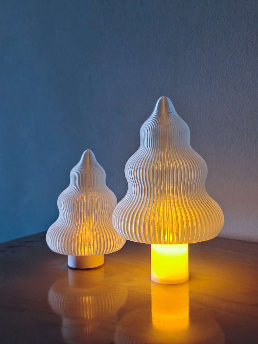 Bouba – Candlelit Christmas Tree