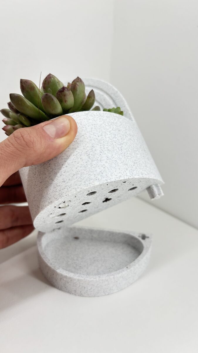 Bookend Planter With Water Reservoir - OzFDM