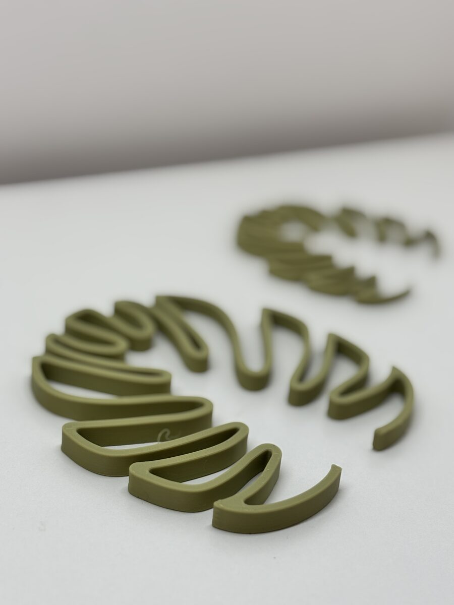 Plant Stem Support Monstera Shaped