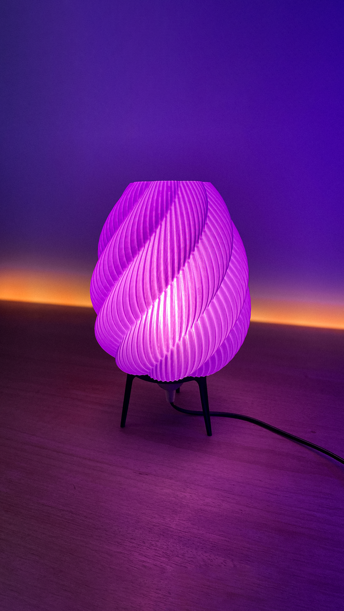 Kamba Table Lamp