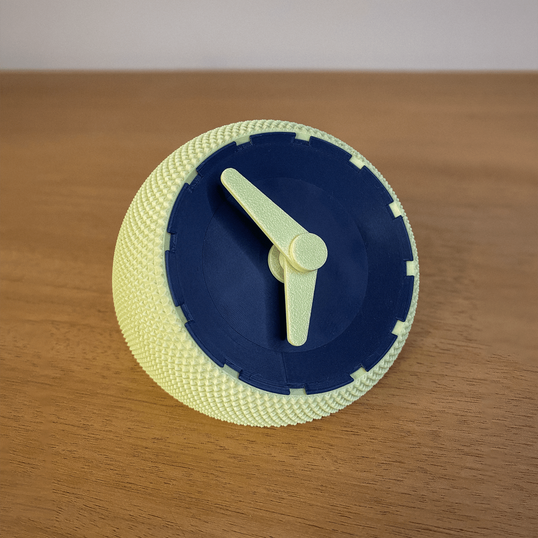 Lola Table Clock - OzFDM