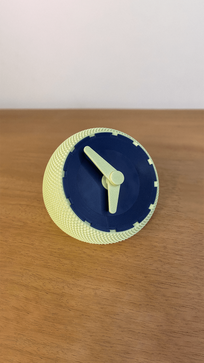 Lola Table Clock - OzFDM