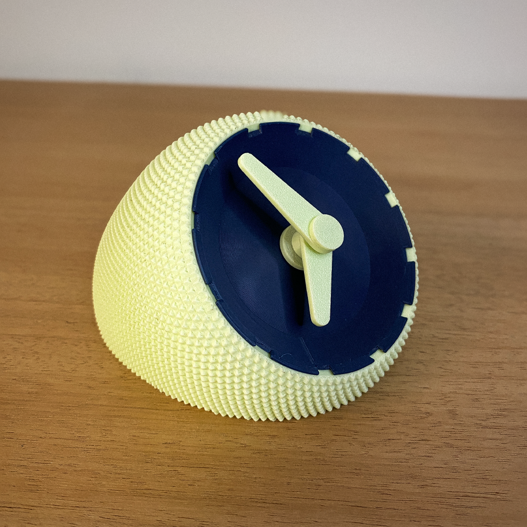 Lola Table Clock