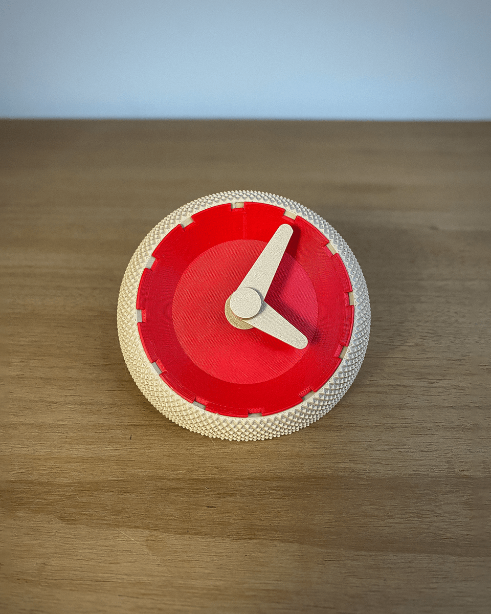 Lola Table Clock - OzFDM