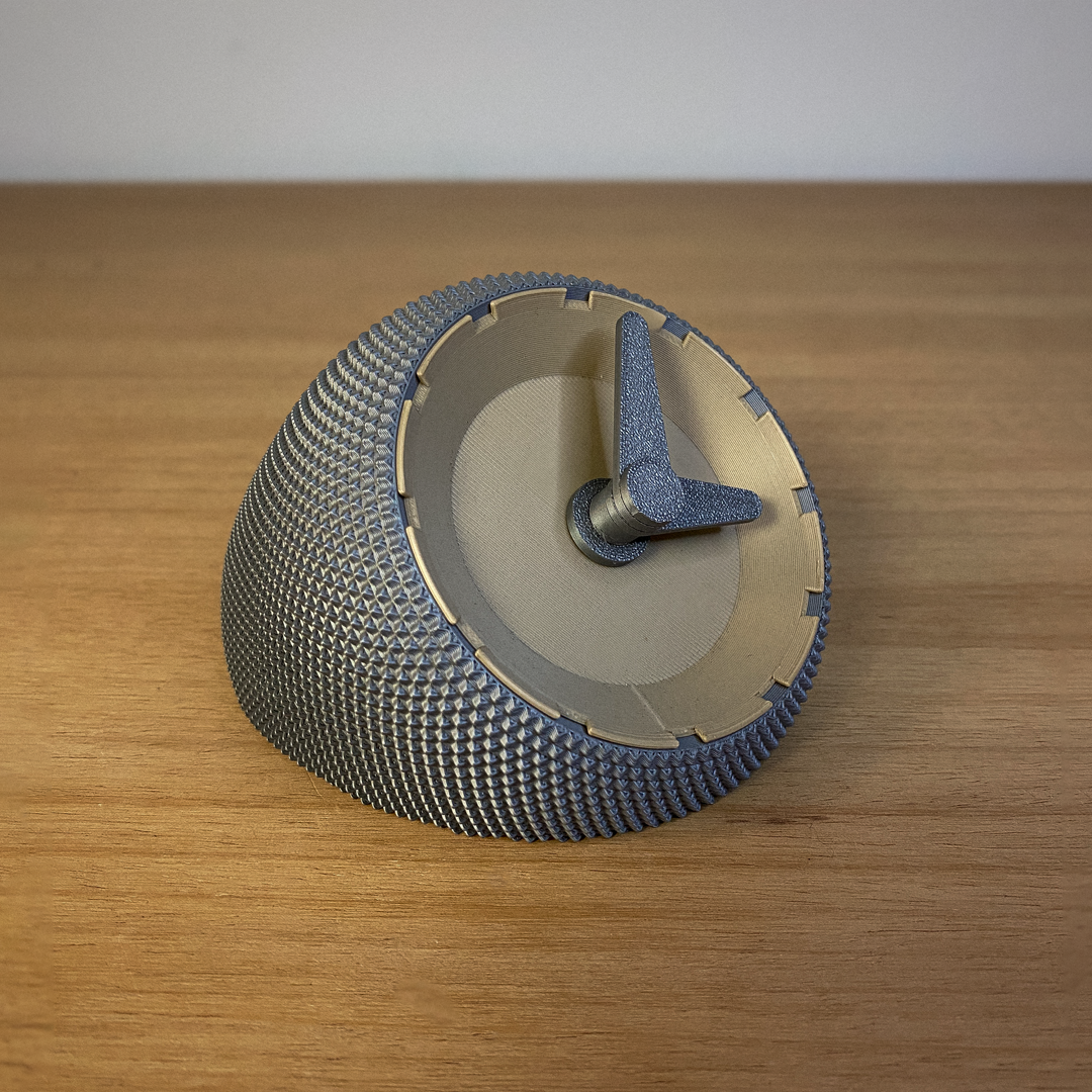 Lola Table Clock