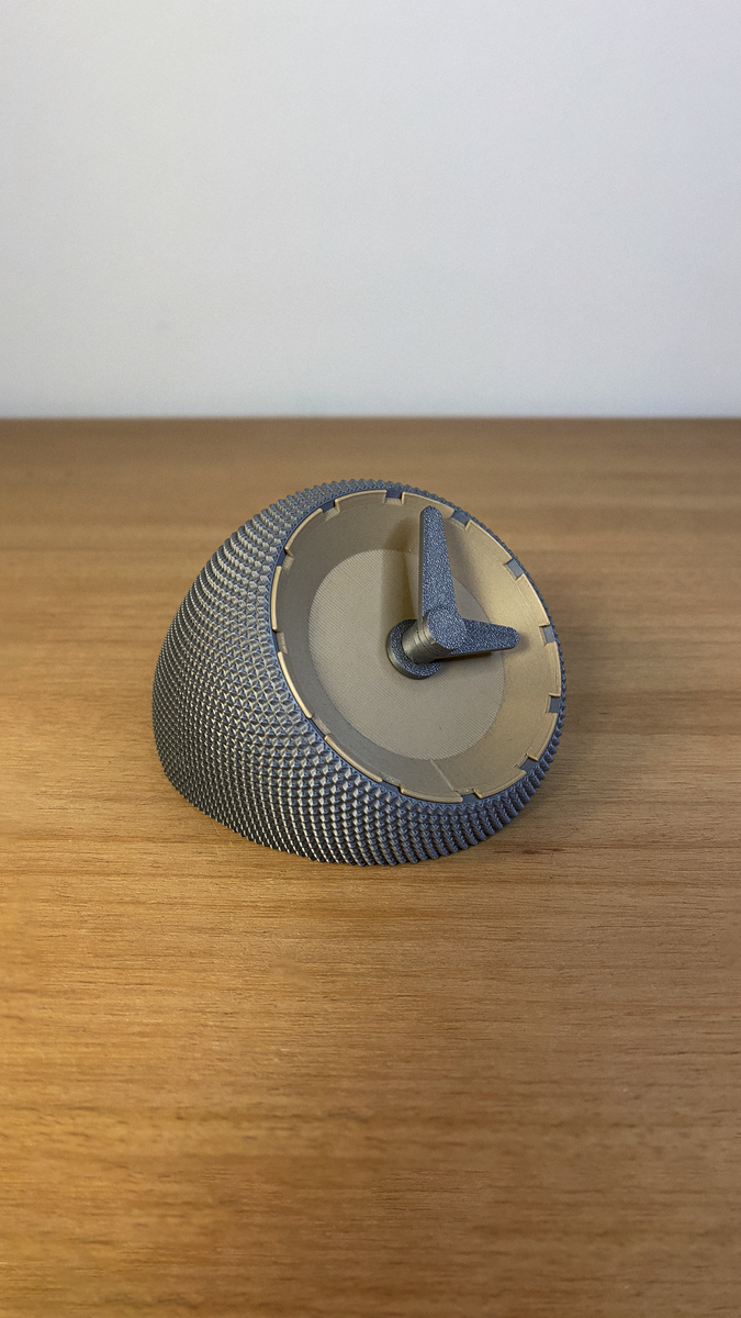 Lola Table Clock