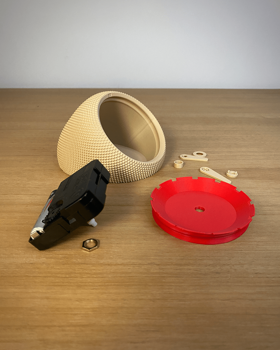 Lola Table Clock - OzFDM