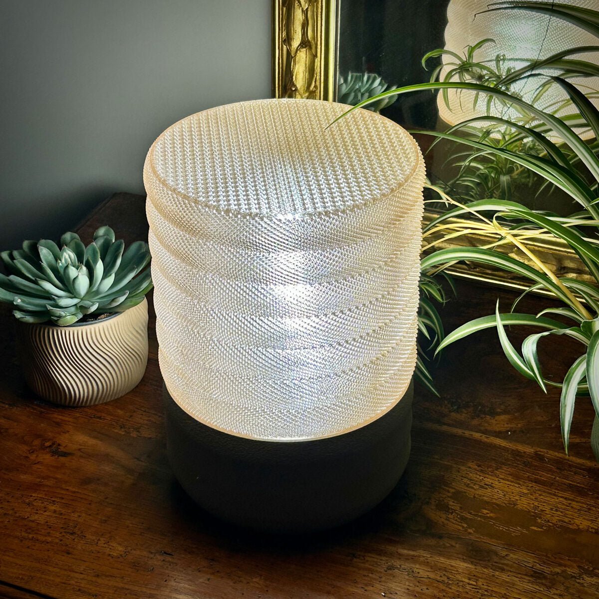 Malla | Woven Table Lamp E14/26/27 - OzFDM
