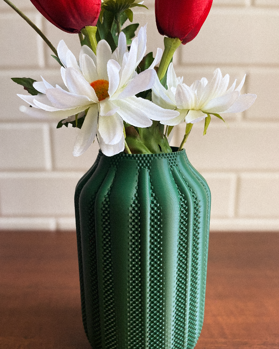 Pipero Flower Vase