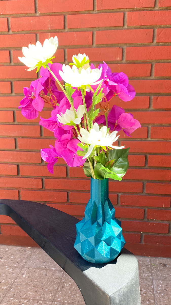 Poly Flower Vase