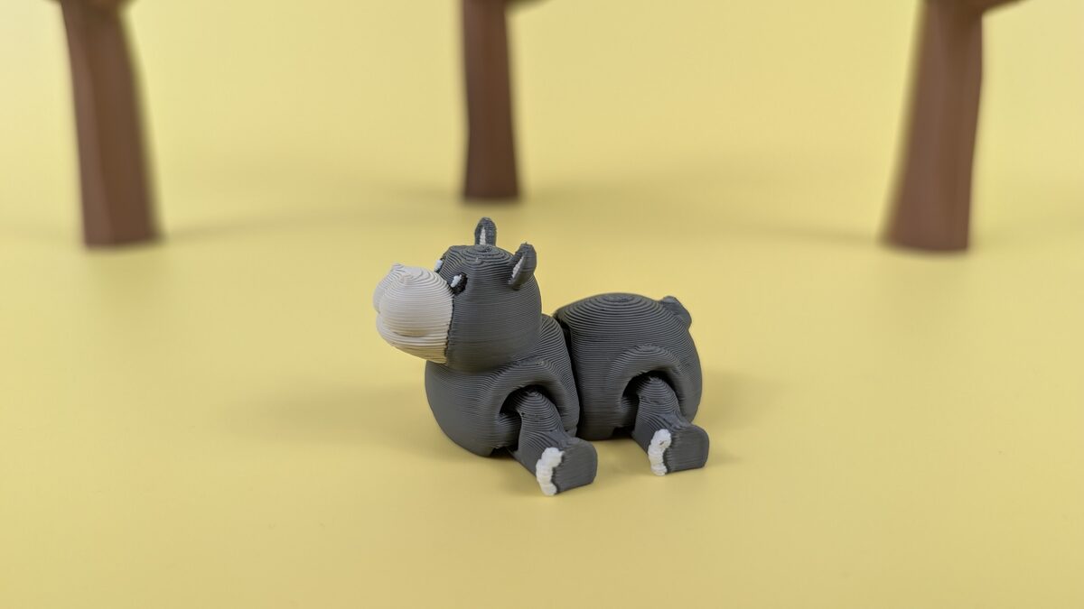 Hippo - Articulated Keychain Figure