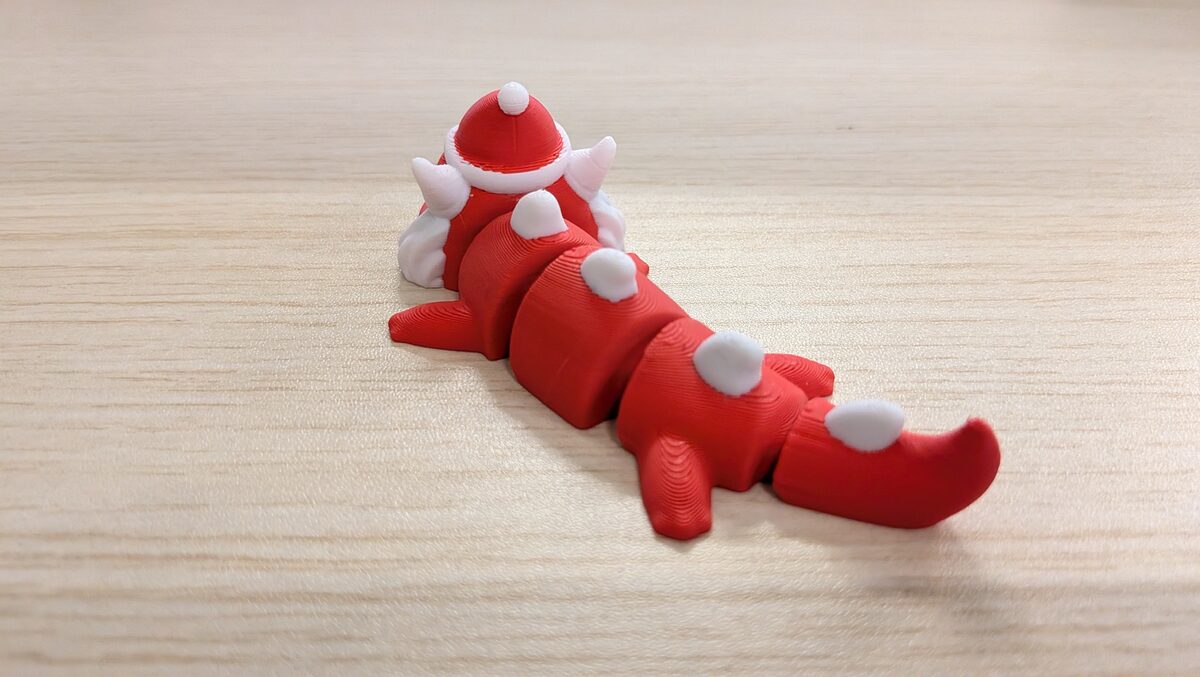 Santa Dragon - Articualted Keychain Dragon