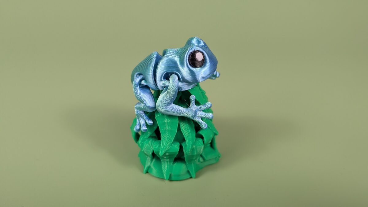 Poison Dart Frog - Articulated Keychain Figure - OzFDM