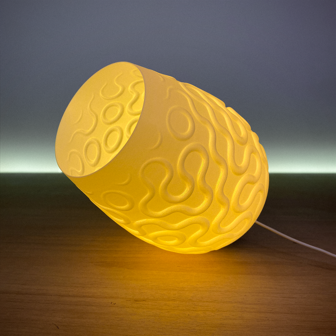 Seamless Table Lamp