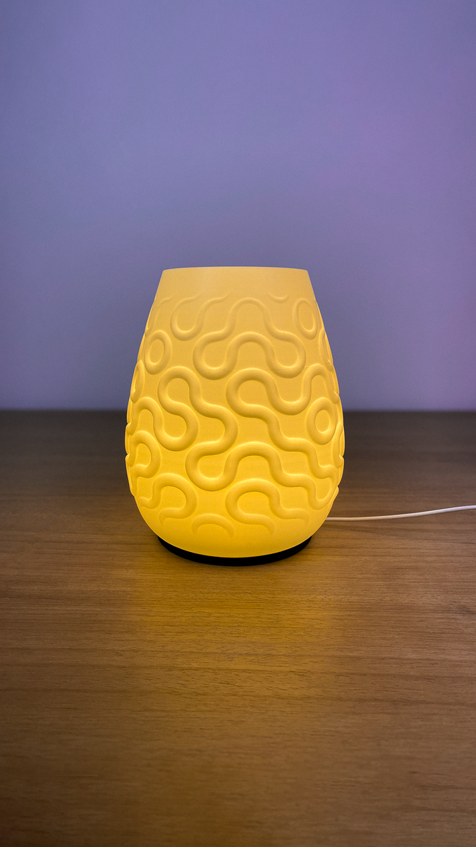Seamless Table Lamp
