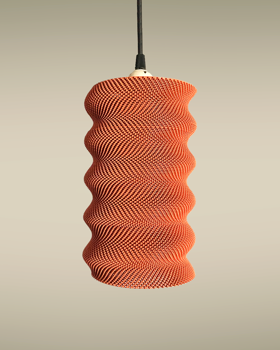 Springy Adaptive Lampshade