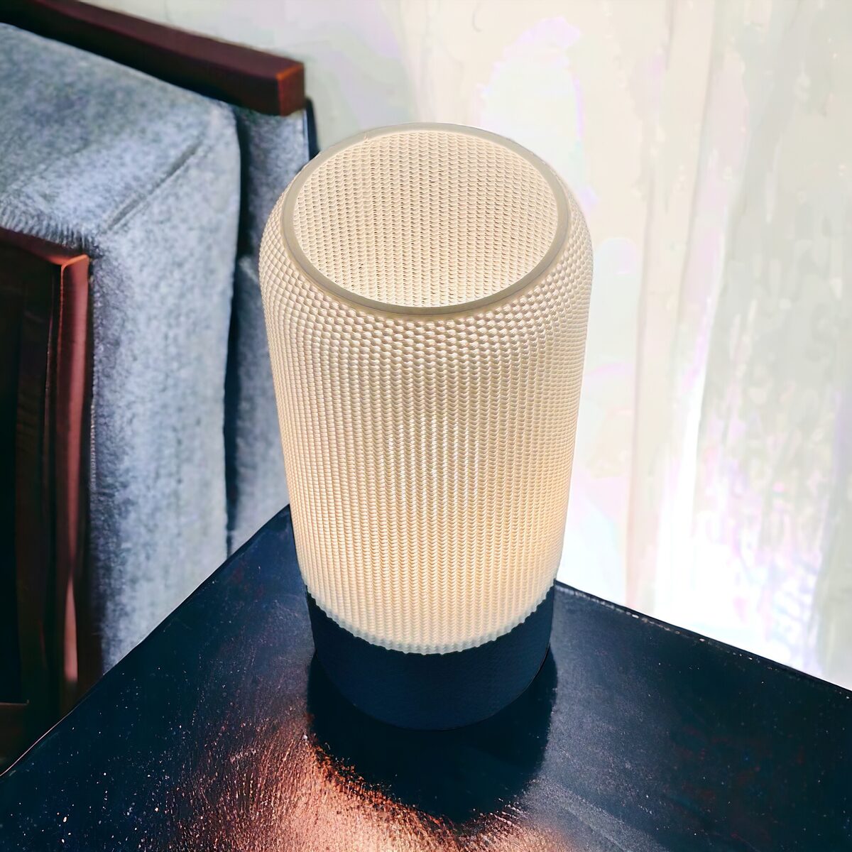 Tela Table Lamp