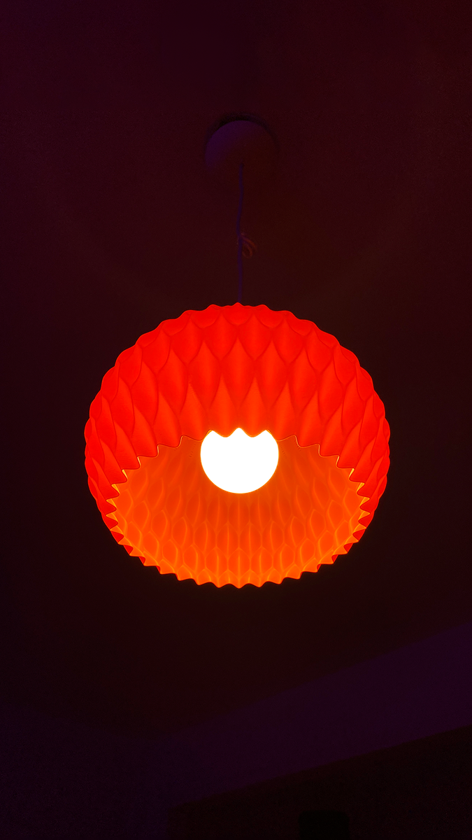 Wavy Pendant Lamp