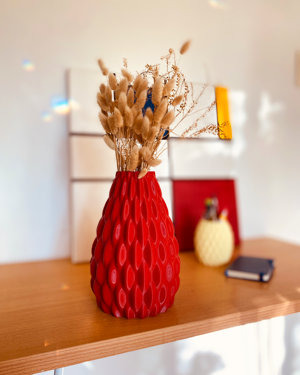 Wavy Flower Vase