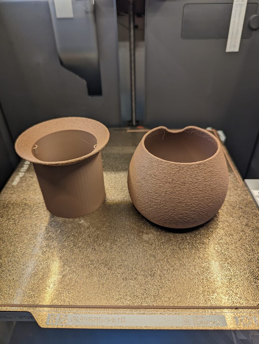 Aquaflora Self-watering Planter
