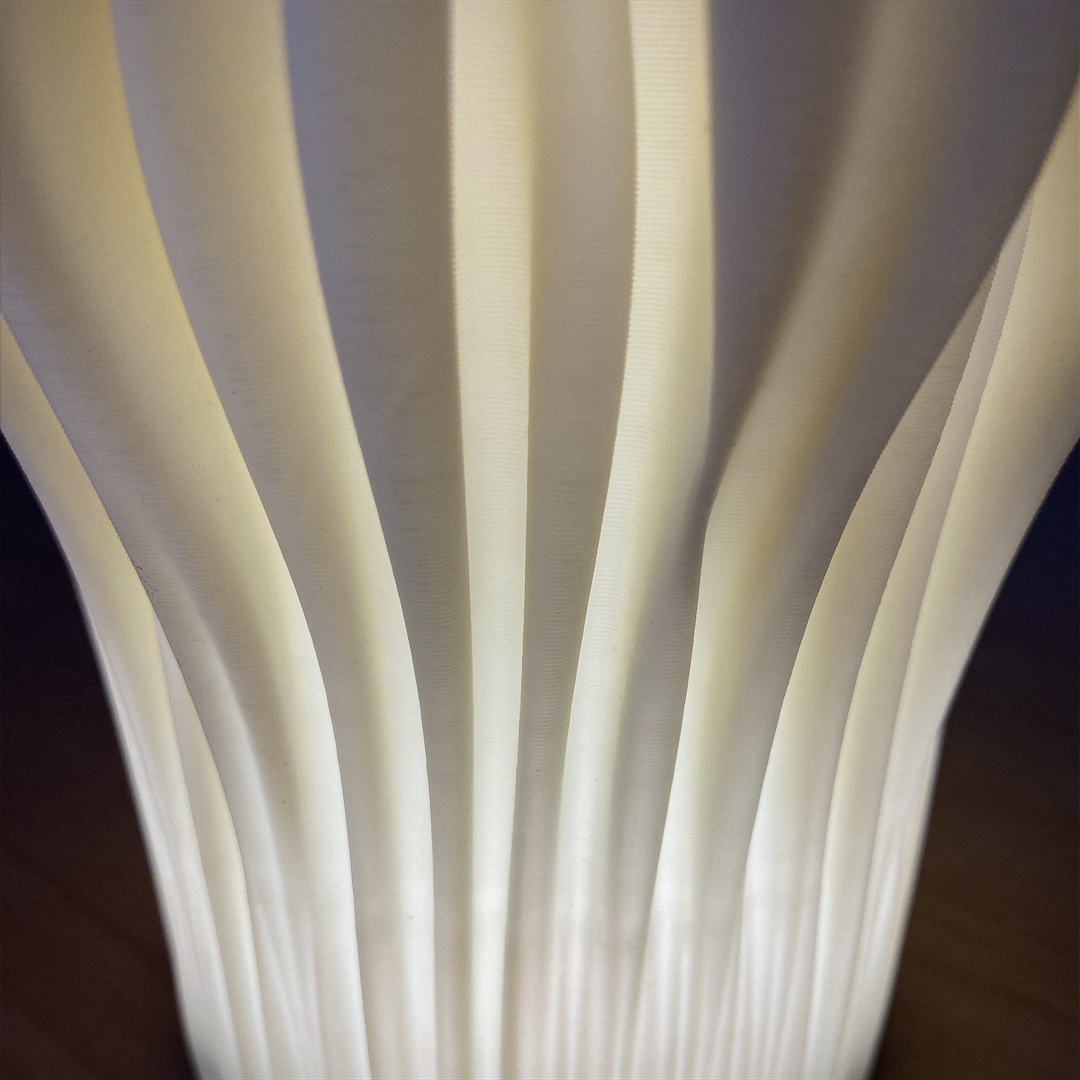 Zoan Table Lamp
