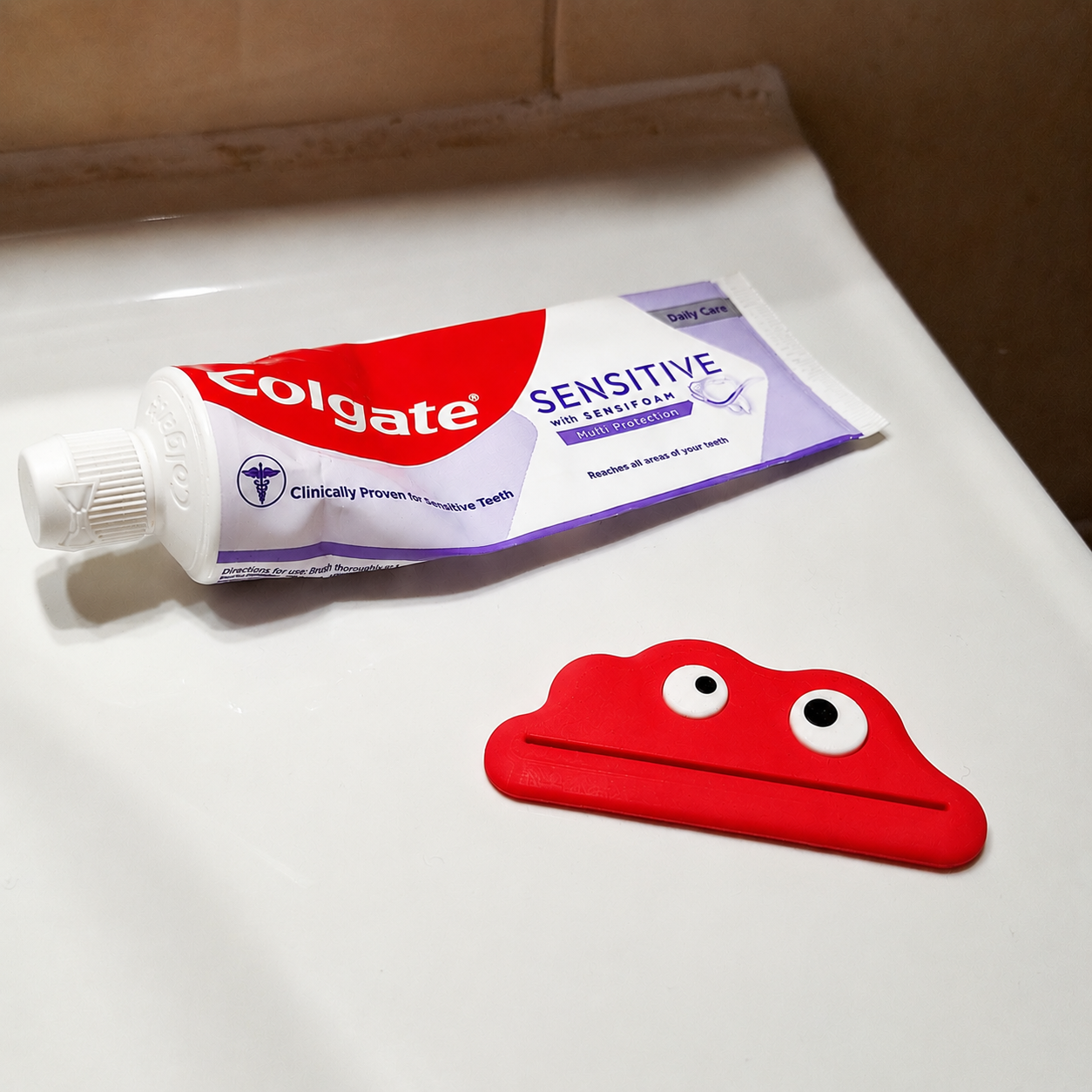 Frog Monster Toothpaste Squeezer