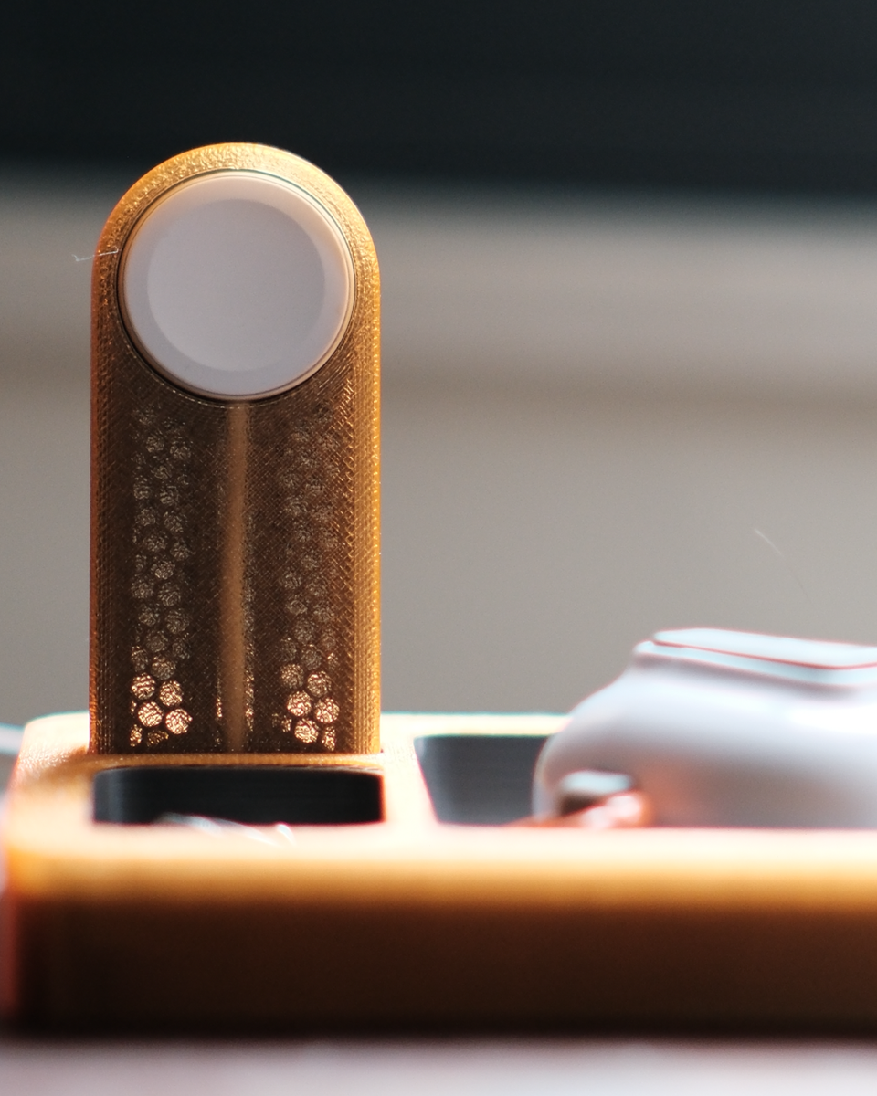 Translucent Shell Apple Watch Charging Dock