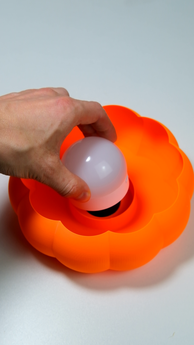 Ha(L)oween Wall Lamp