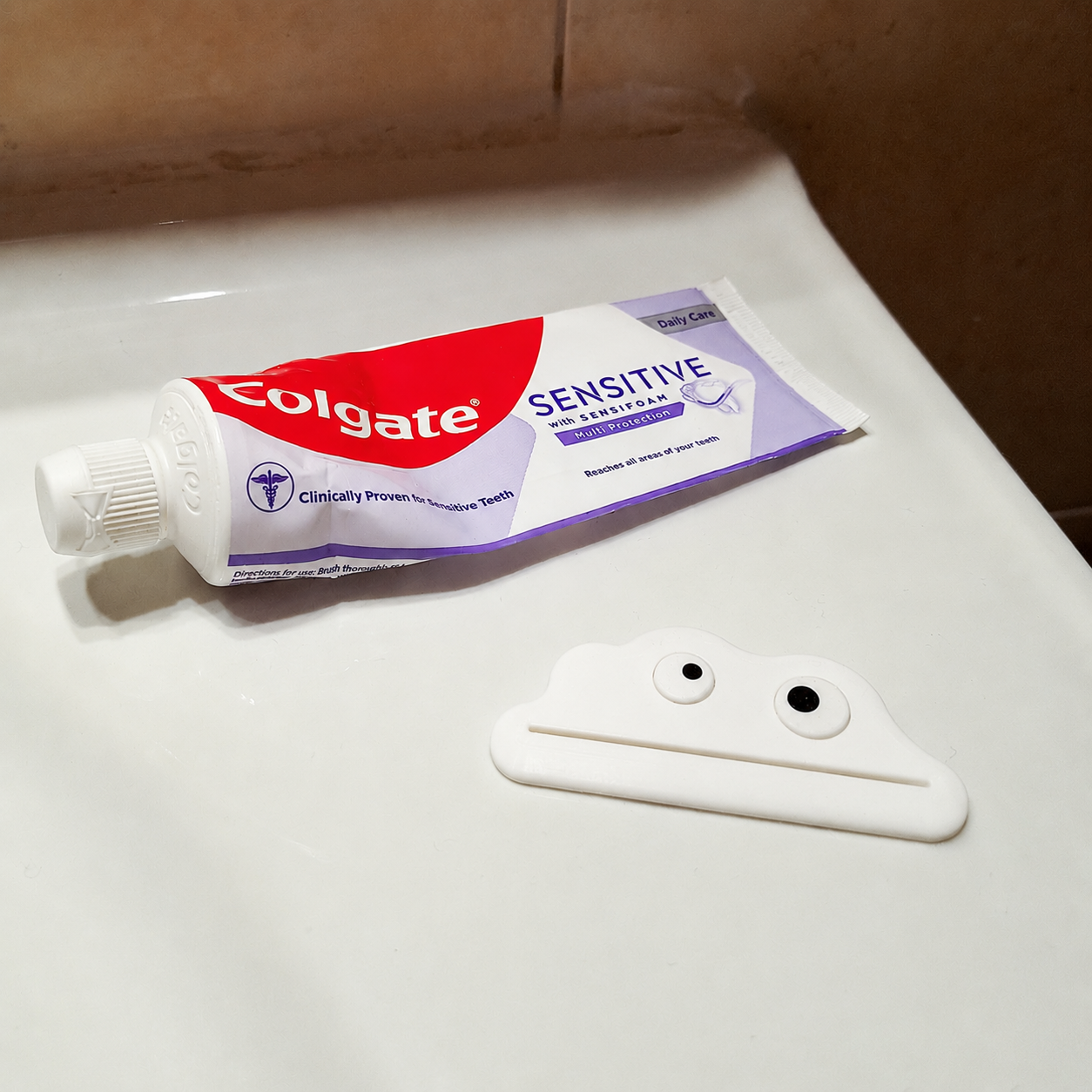 Frog Monster Toothpaste Squeezer